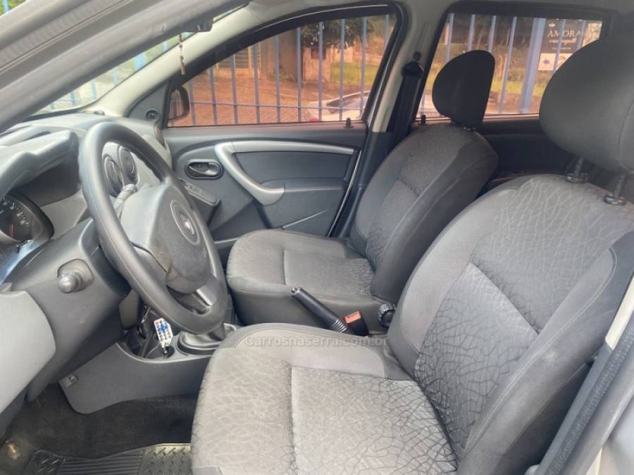 RENAULT - DUSTER - 2012/2013 - Prata - Sob Consulta