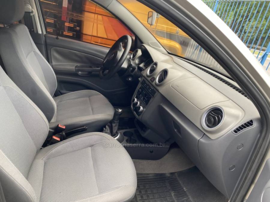 RENAULT - DUSTER - 2012/2013 - Prata - Sob Consulta
