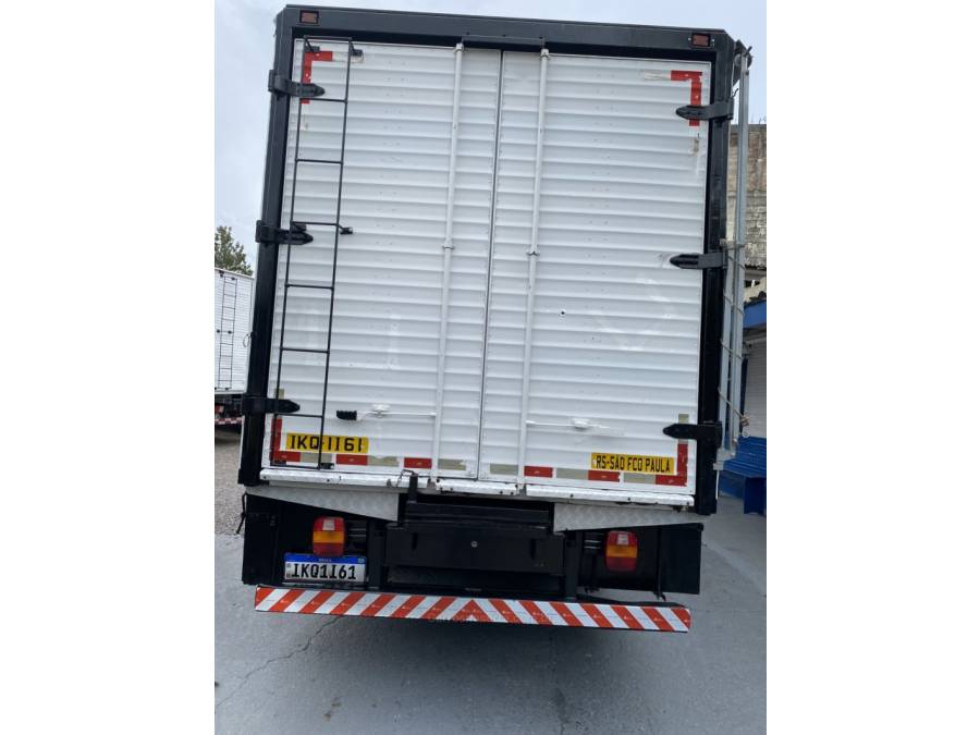 VOLKSWAGEN - 8-150 - 2001/2002 - Branca - Sob Consulta