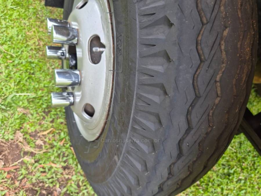 VOLKSWAGEN - 7-110 - 1991/1991 - Branca - Sob Consulta