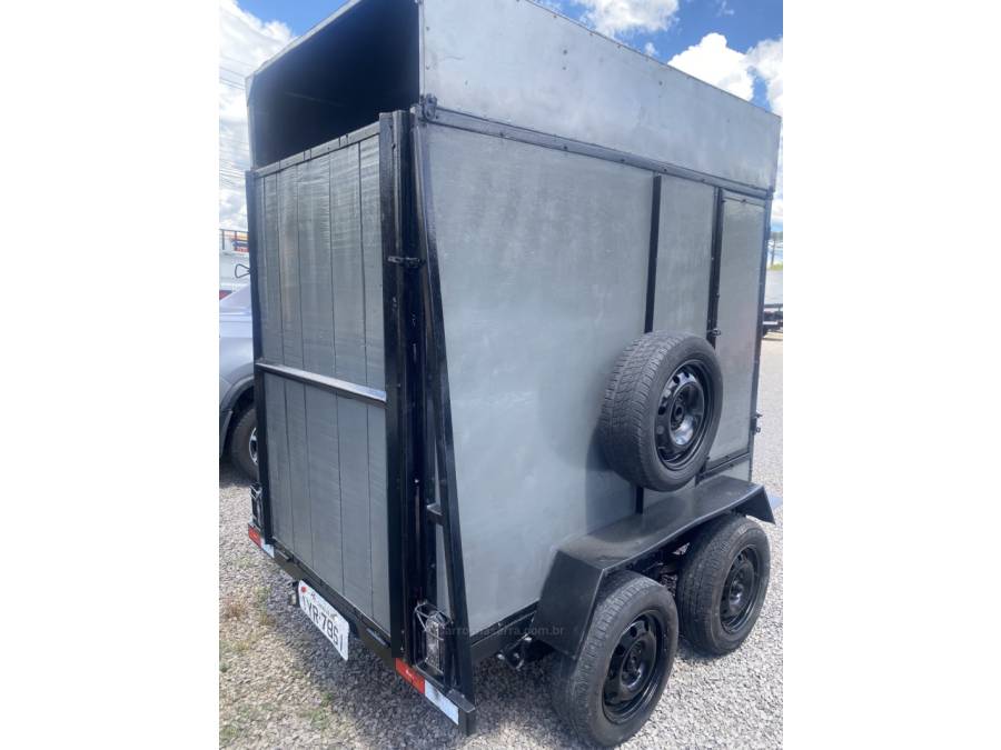 TOP REBOQUES - R2 - 2018/2018 - Cinza - Sob Consulta