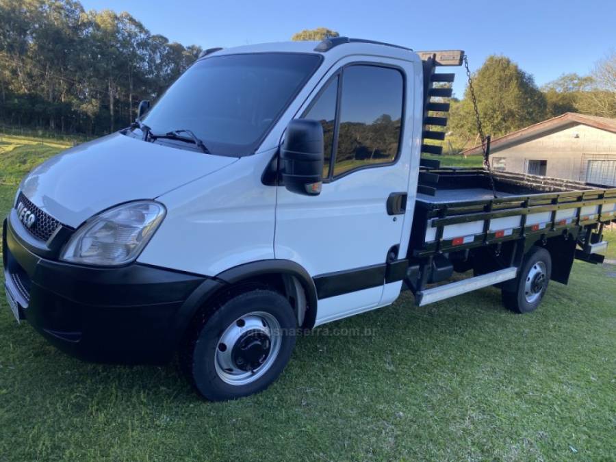 IVECO - DAILY - 2013/2014 - Branca - Sob Consulta